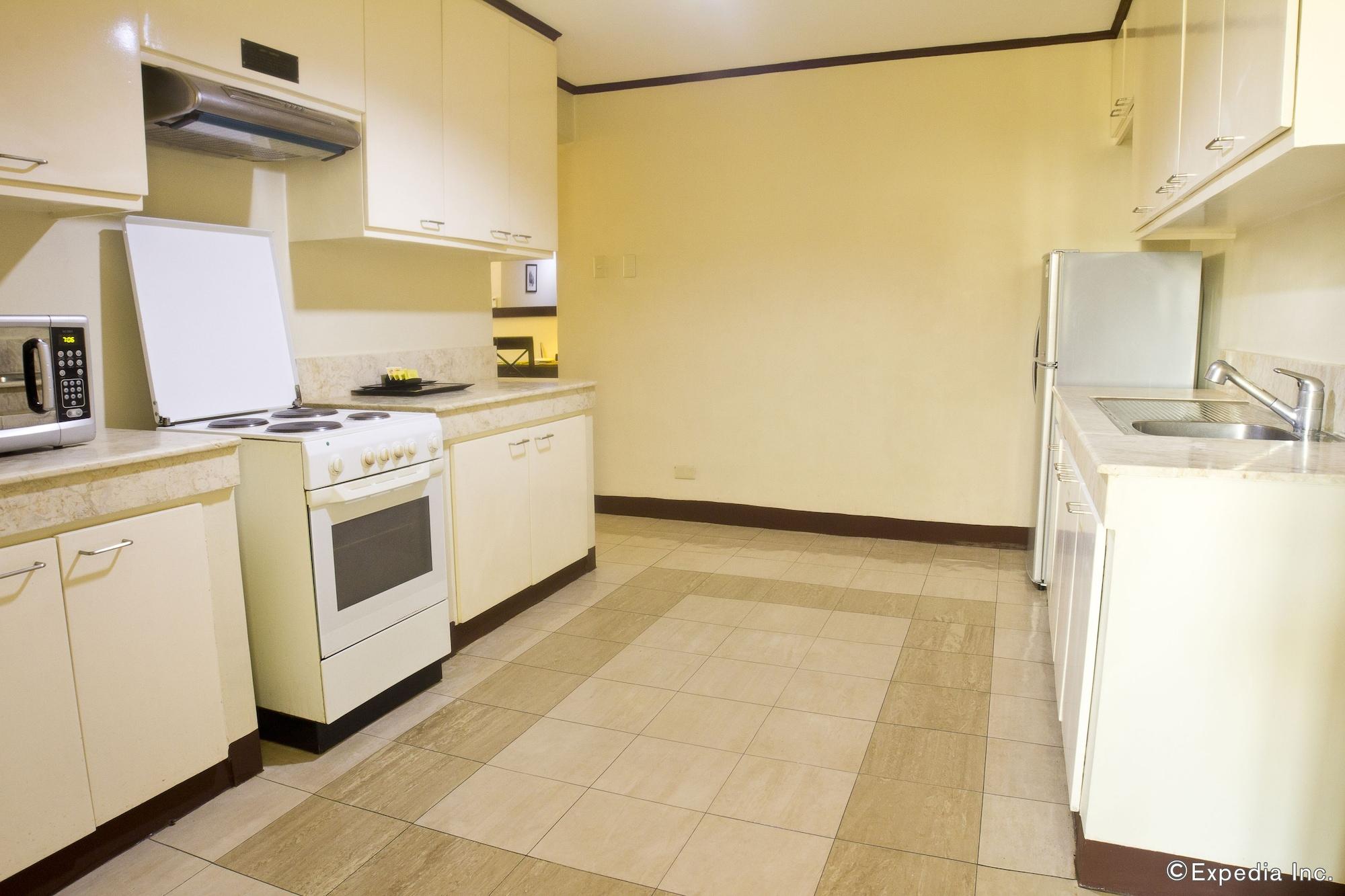 Parque Espana Residence Hotel Muntinlupa City Екстериор снимка
