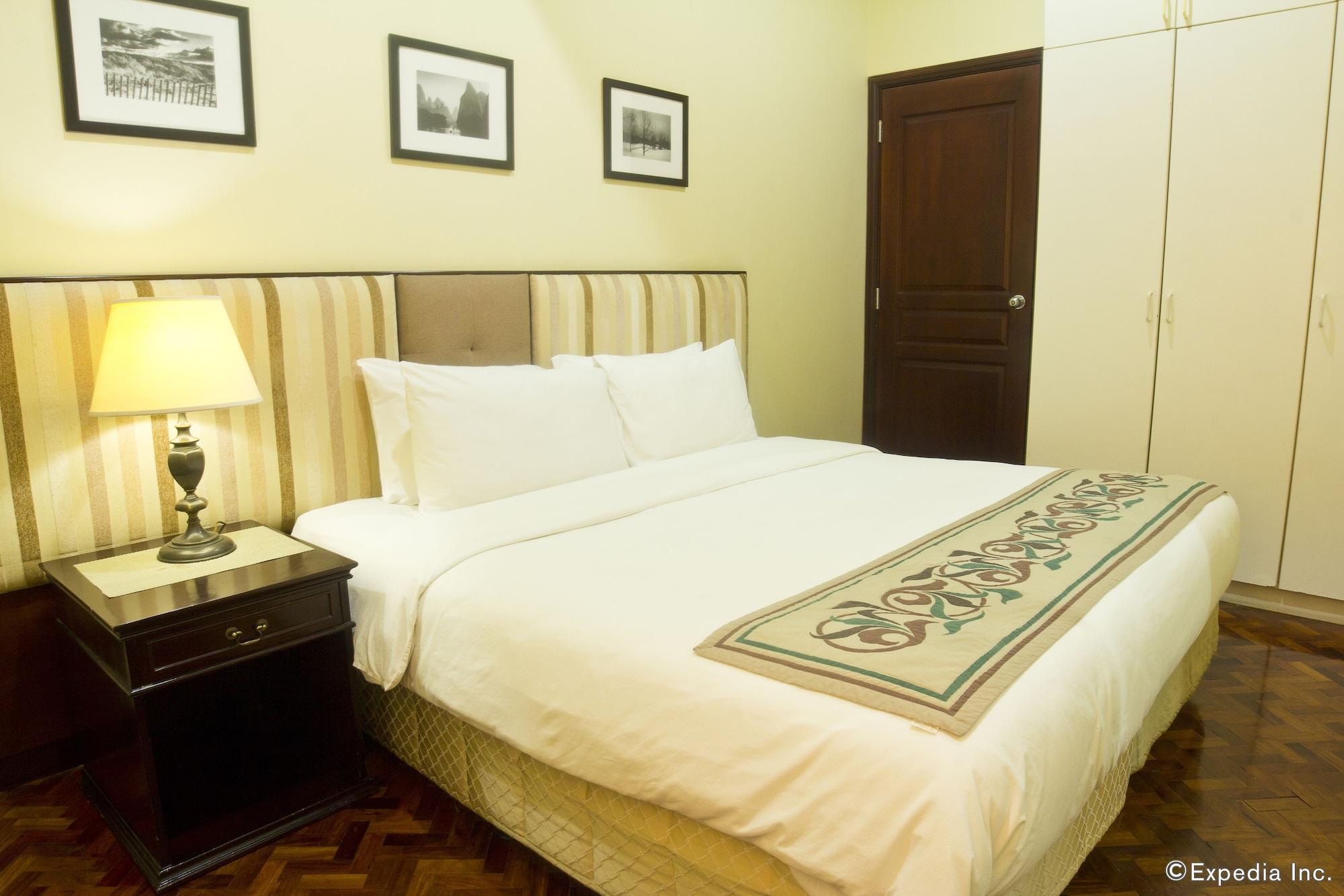 Parque Espana Residence Hotel Managed By Hii Muntinlupa City Екстериор снимка